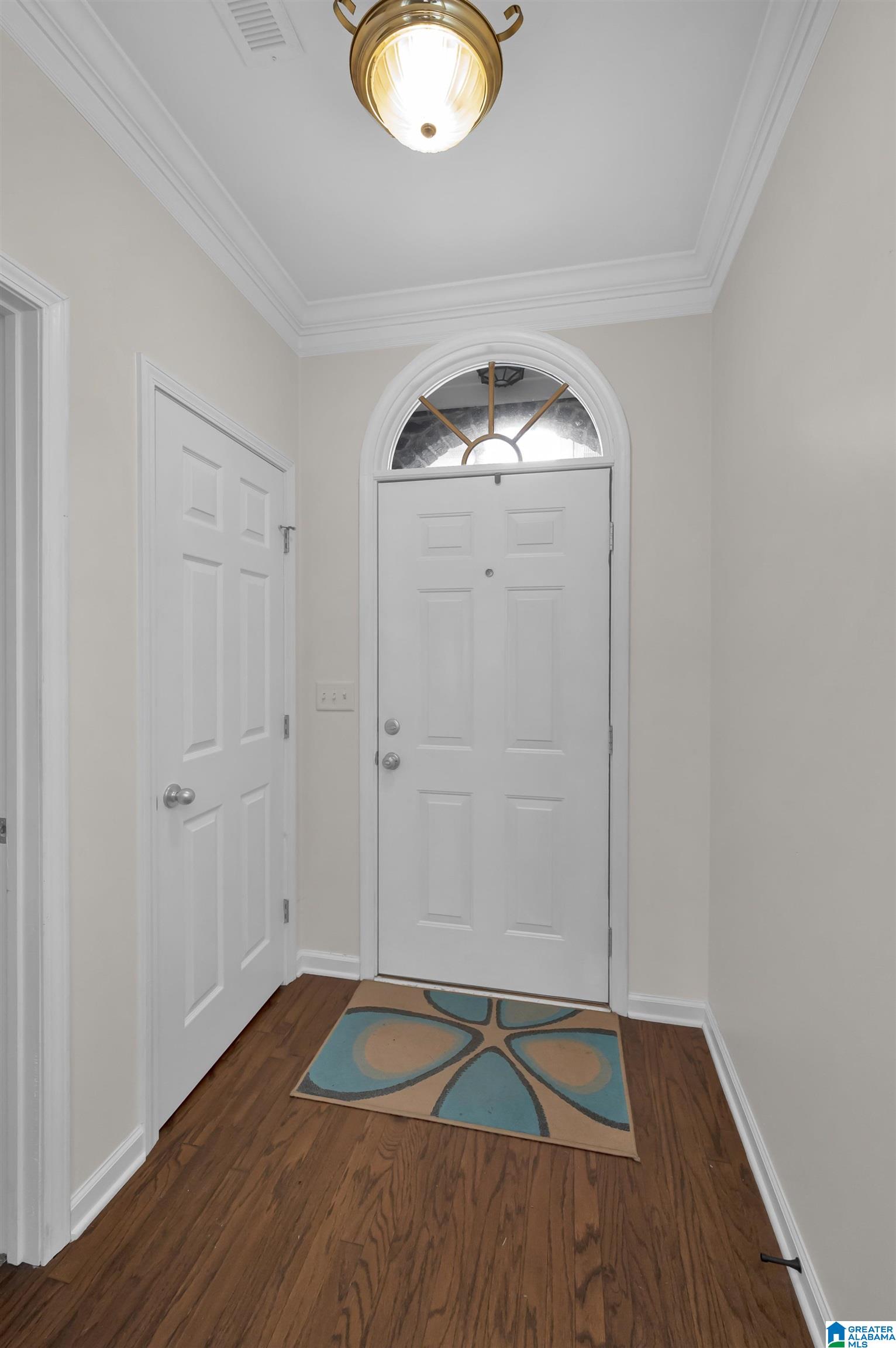 527 Enclave Circle Fultondale, AL 35068 - Photo 4 of 43