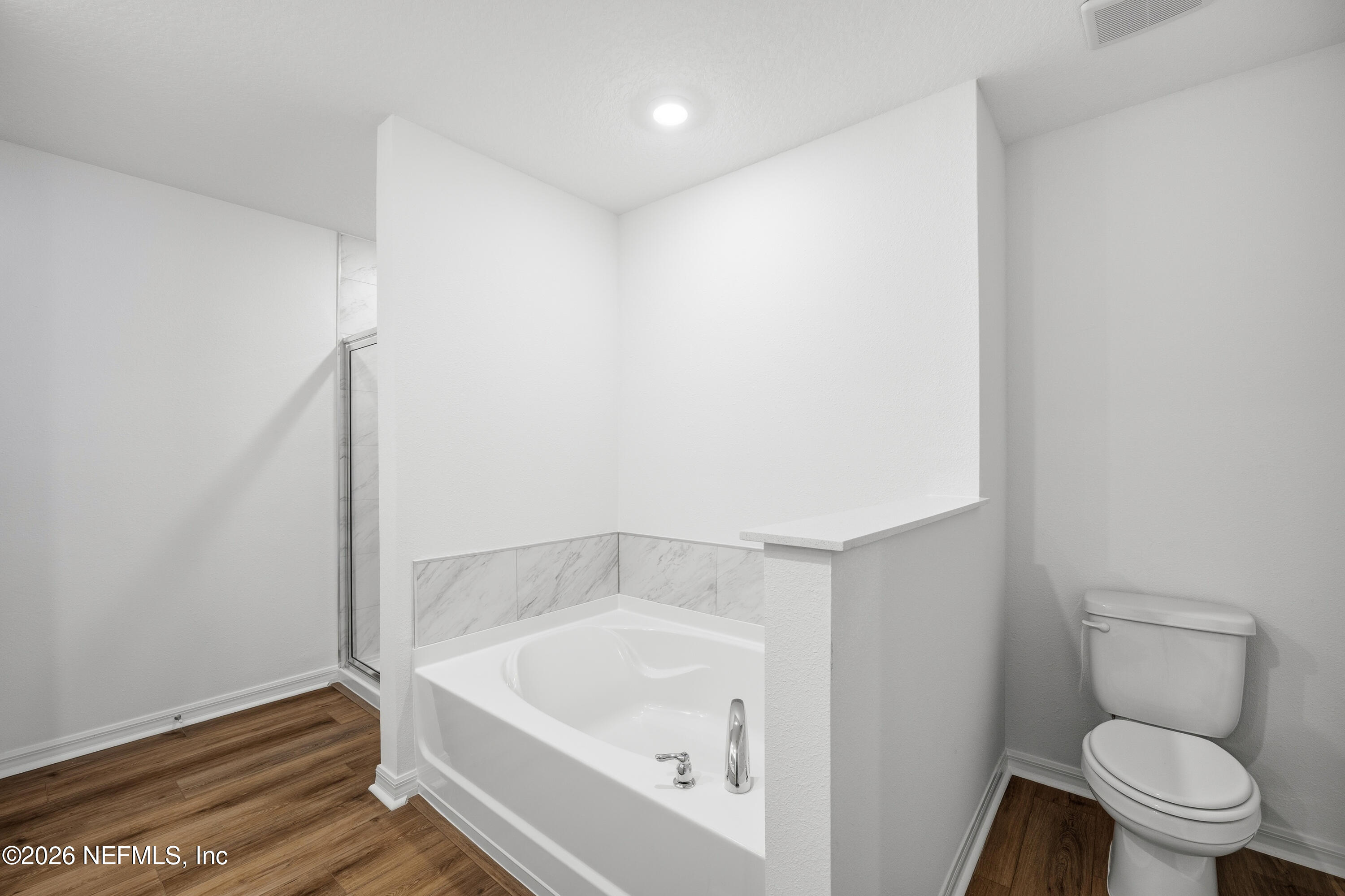 6895 Myrtle Oak Road Jacksonville, FL 32219 - Photo 31 of 52 26 Primary Bathroom