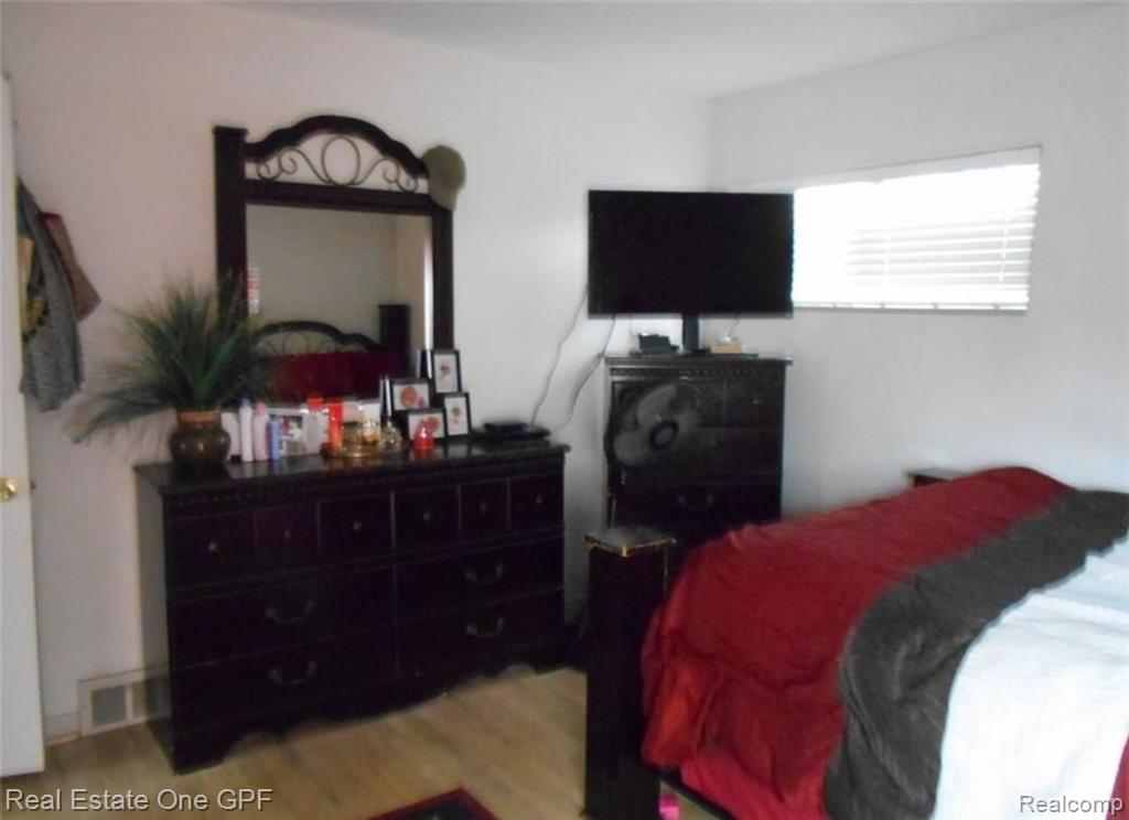 888 Neff Road Grosse Pointe, MI 48230 - Photo 26 of 29 Gallery Image 26