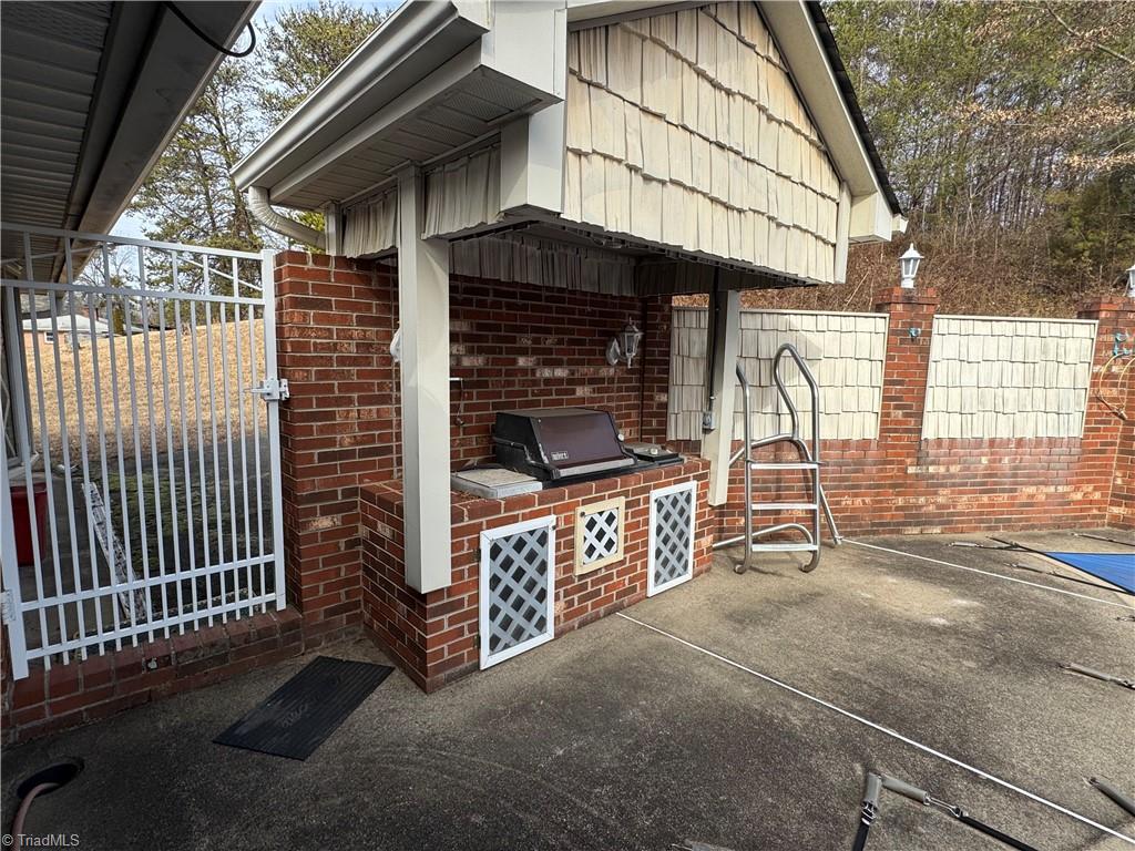 1695 Mizpah Church Road Rural Hall, NC 27045 - Photo 22 of 49