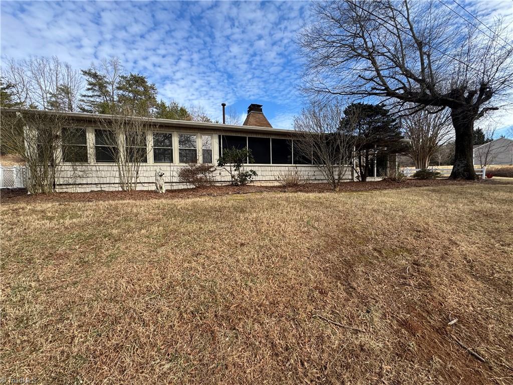 1695 Mizpah Church Road Rural Hall, NC 27045 - Photo 8 of 49