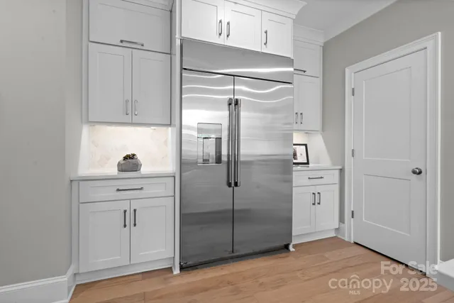 $1,475,000 | 6910 Providence Lane West, Charlotte, NC 28226