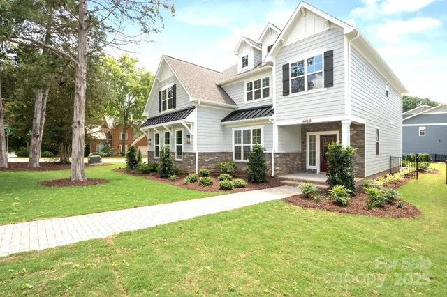 $1,475,000 | 6910 Providence Lane West, Charlotte, NC 28226