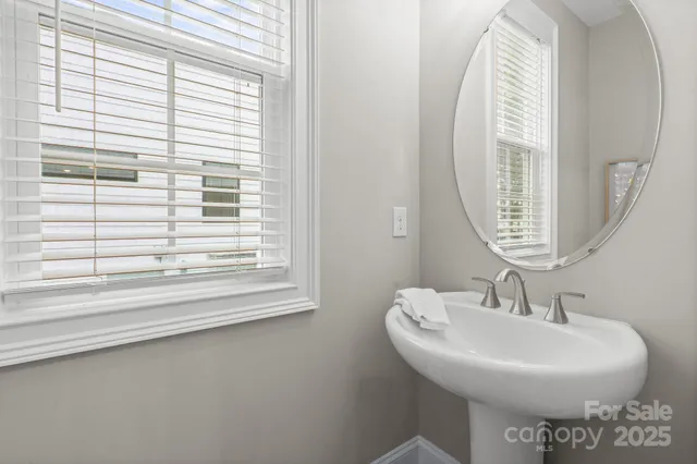 $1,475,000 | 6910 Providence Lane West, Charlotte, NC 28226