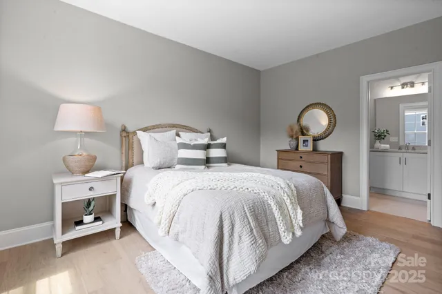 $1,475,000 | 6910 Providence Lane West, Charlotte, NC 28226