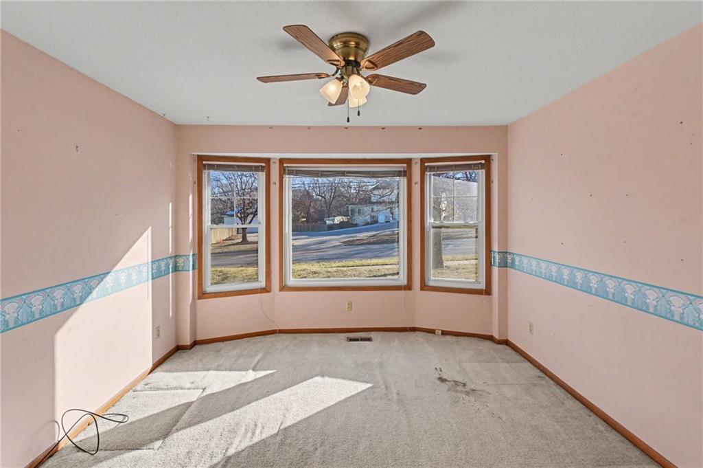 6640 Pflumm Road Shawnee, KS 66216 - Photo 14 of 32