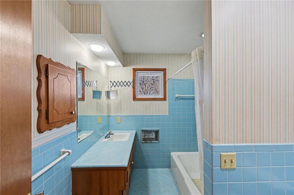 6640 Pflumm Road Shawnee, KS 66216 - Photo 17 of 32