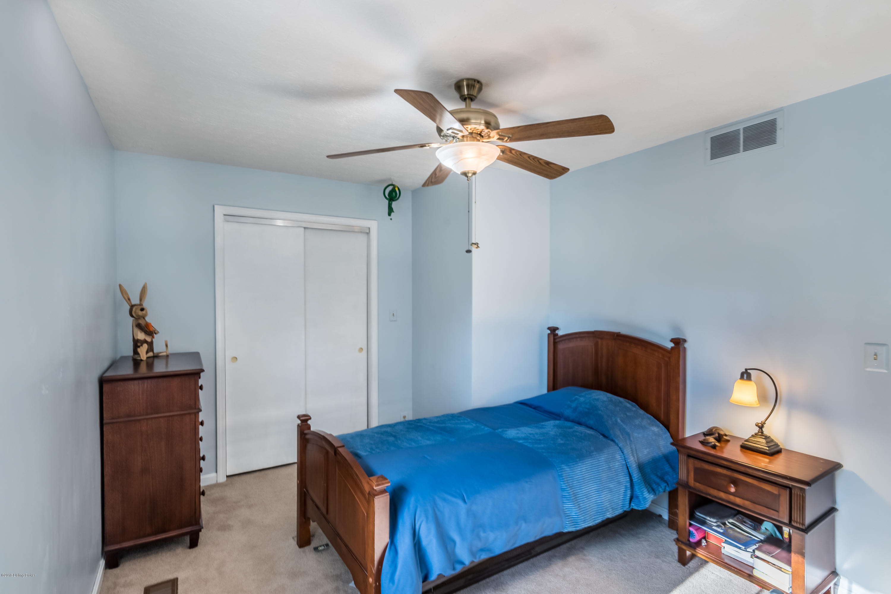 8810 Charing Cross Road Louisville, KY 40222 - Photo 26 of 47 8810 Charing Cross Rd Lville-23