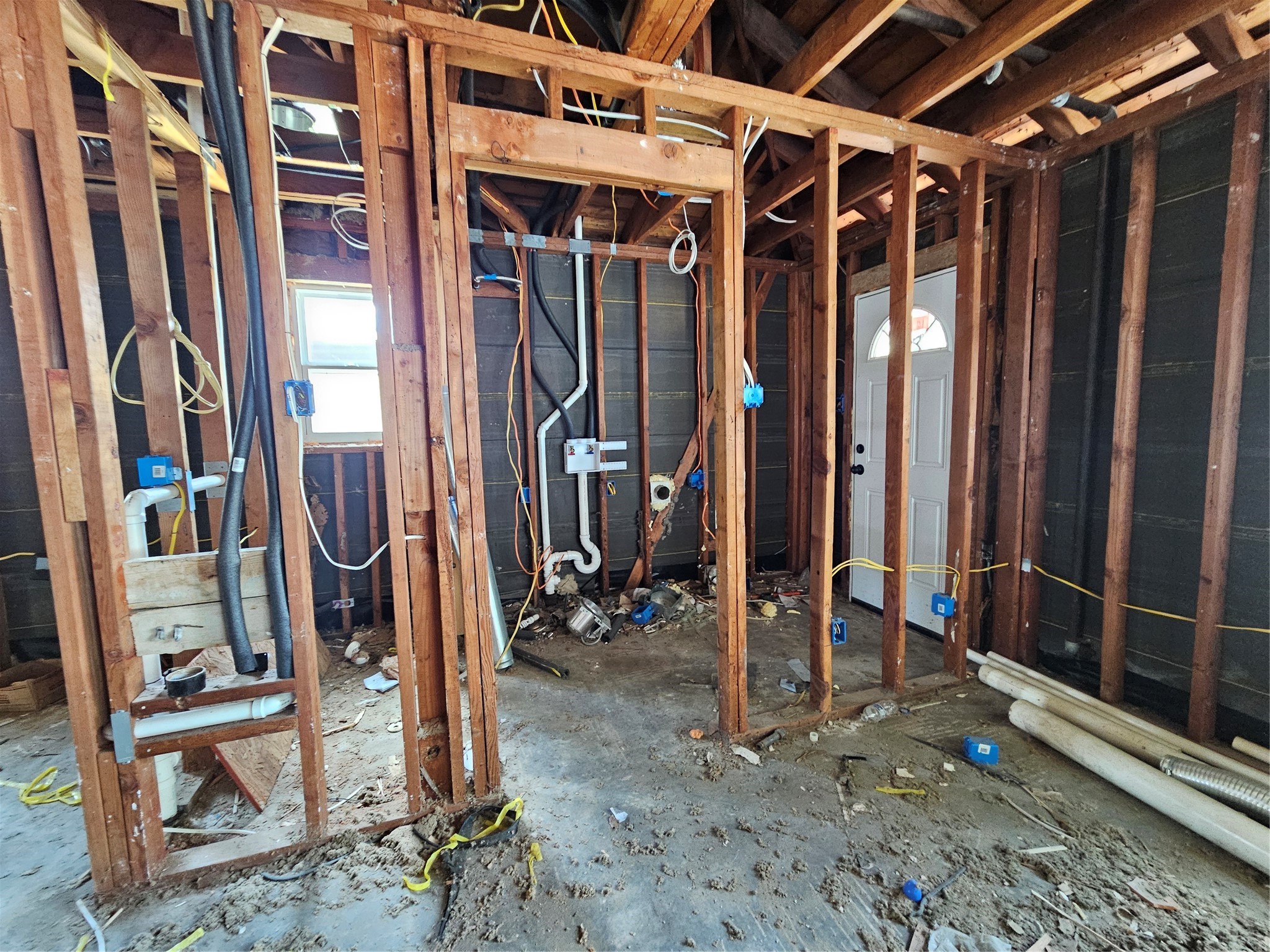 5706 Rutherglenn Drive Houston, TX 77096 - Photo 14 of 45 a view of a room with gym equipment