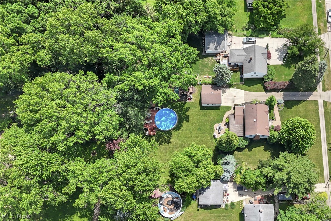 23426 Alexander Road North Olmsted, OH 44070 - Photo 40 of 45