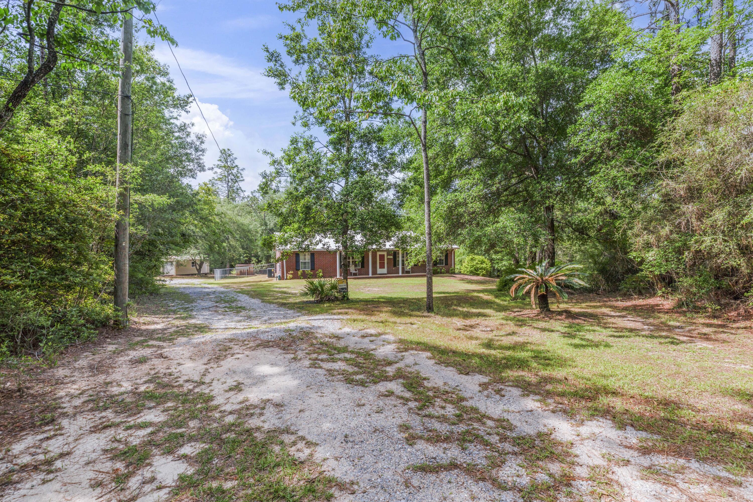 4482 Rainbird Rise Road Crestview, FL 32539 - Photo 7 of 49 147A2897