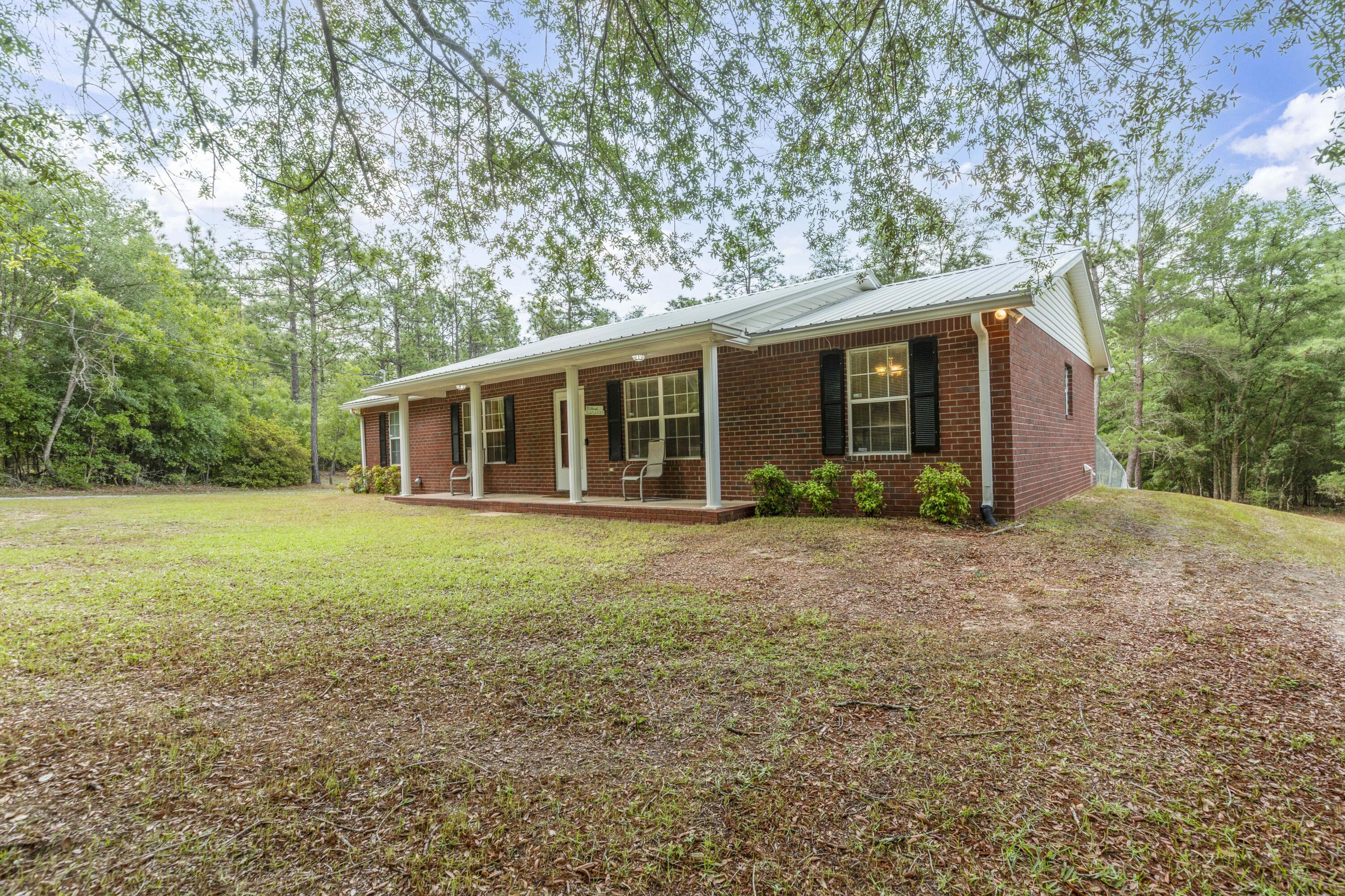 4482 Rainbird Rise Road Crestview, FL 32539 - Photo 8 of 49 147A2901