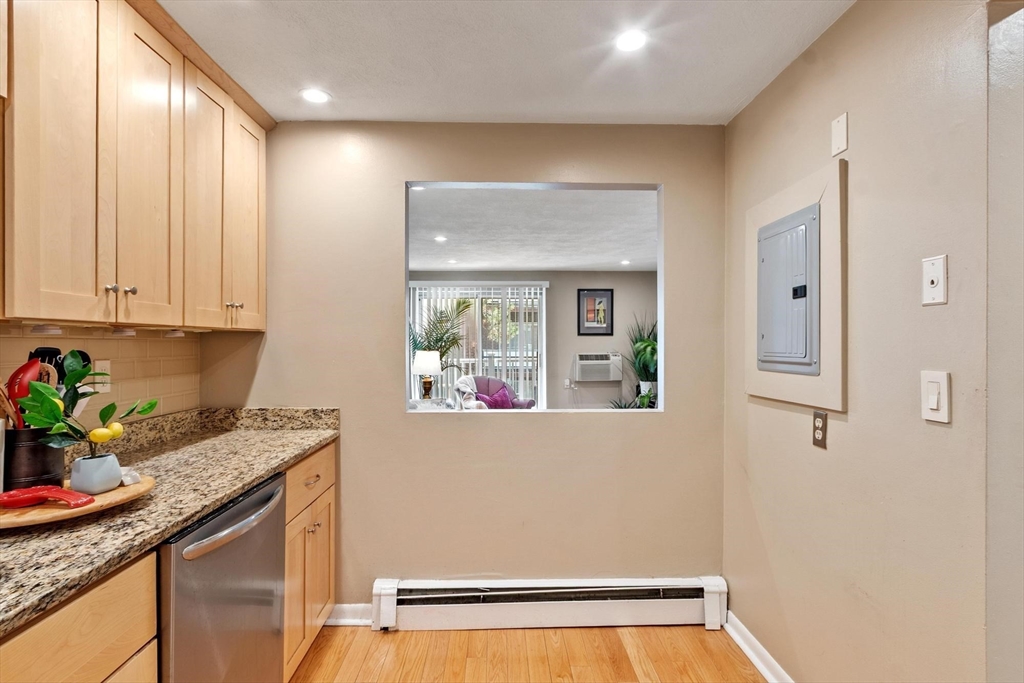 276 Albion Street, Unit 12 Wakefield, MA 01880 - Photo 6 of 38