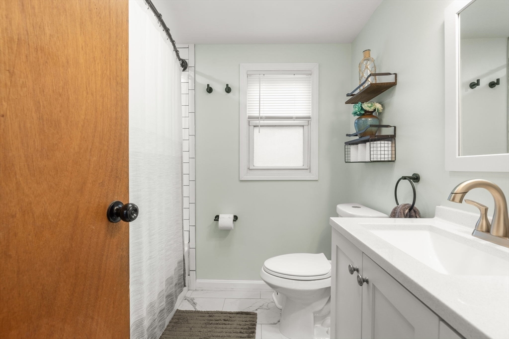 64 Bolton Street Lowell, MA 01852 - Photo 12 of 27