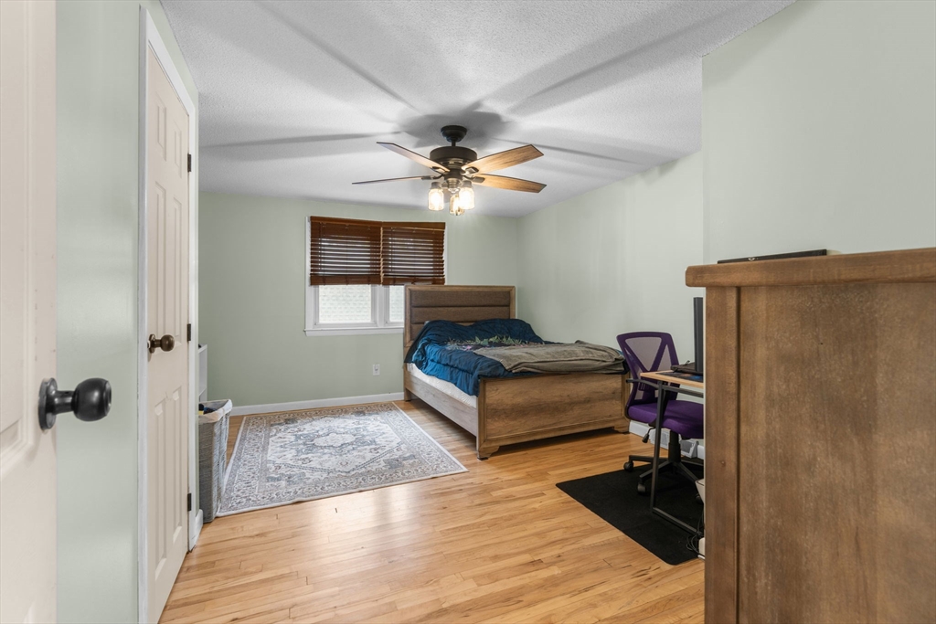 64 Bolton Street Lowell, MA 01852 - Photo 15 of 27