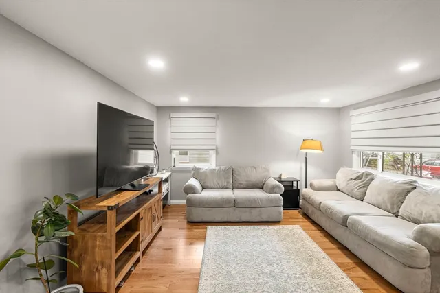 $549,500 | 64 Bolton Street, Lowell, MA 01852