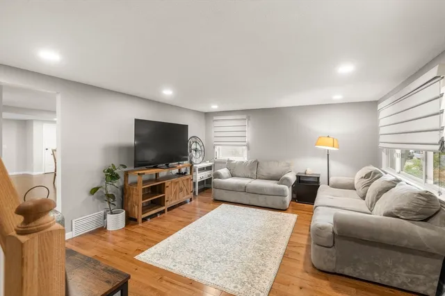 $549,500 | 64 Bolton Street, Lowell, MA 01852