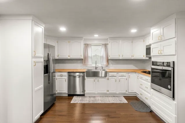 $549,500 | 64 Bolton Street, Lowell, MA 01852