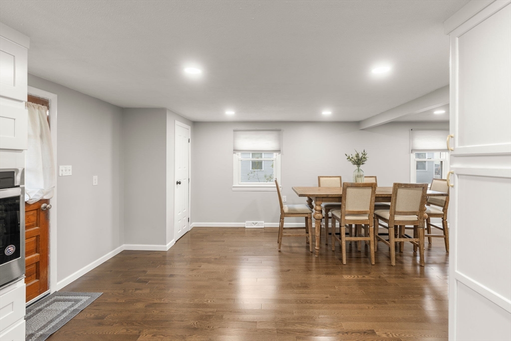 64 Bolton Street Lowell, MA 01852 - Photo 10 of 27