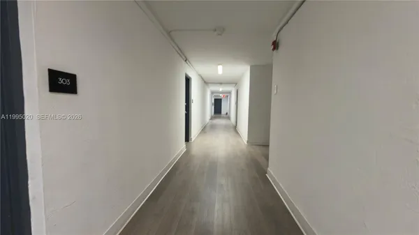 $2,000 | 143 Southwest 9th Street, Unit 105, Miami, FL 33130