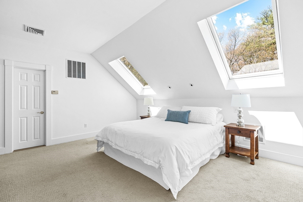 39 Church Street, Unit 39 Weston, MA 02493 - Photo 13 of 34