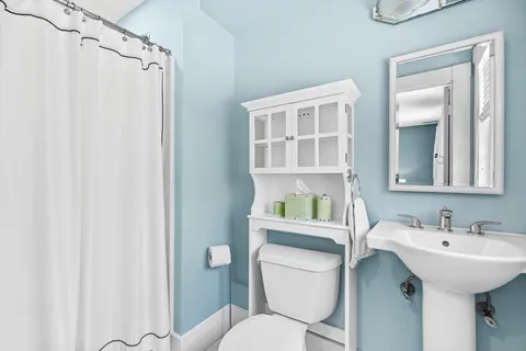 $1,699,000 | 39 Church Street, Unit 39, Weston, MA 02493