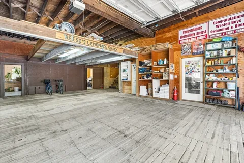 $1,699,000 | 39 Church Street, Unit 39, Weston, MA 02493