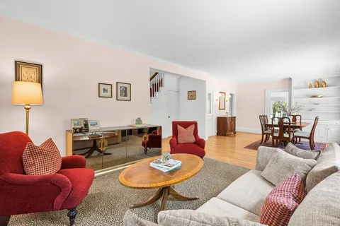 $1,699,000 | 39 Church Street, Unit 39, Weston, MA 02493