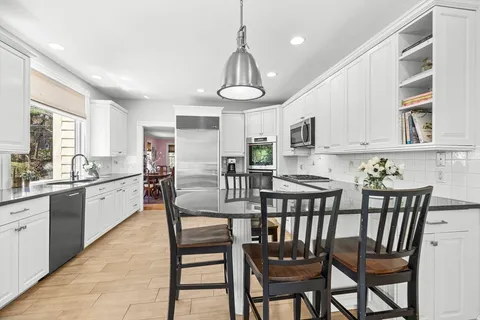 $1,699,000 | 39 Church Street, Unit 39, Weston, MA 02493