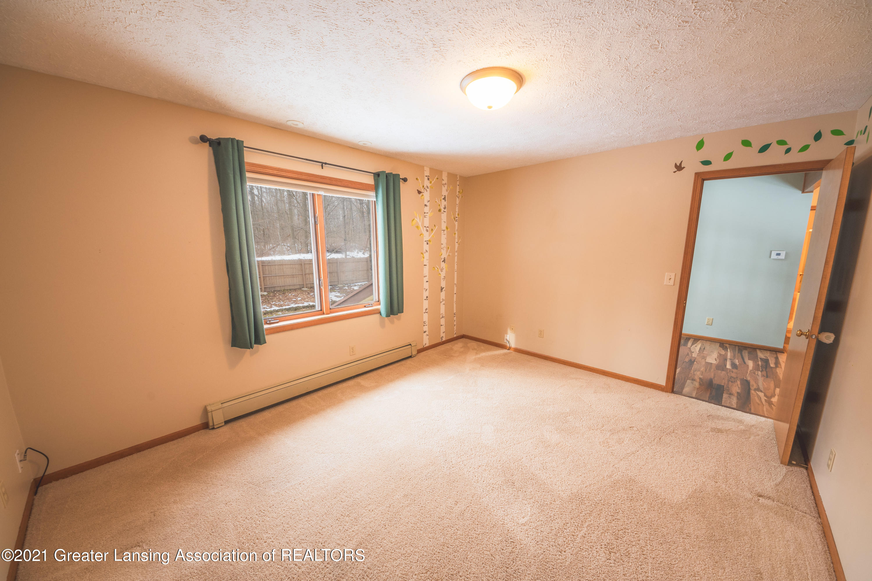 238 Williamsburg Road Lansing, MI 48917 - Photo 22 of 49 Williamsburg-22