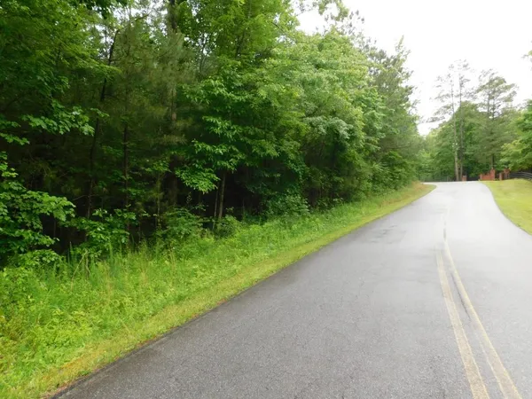 $708,600 | 0 Hwy 20, White, GA 30184