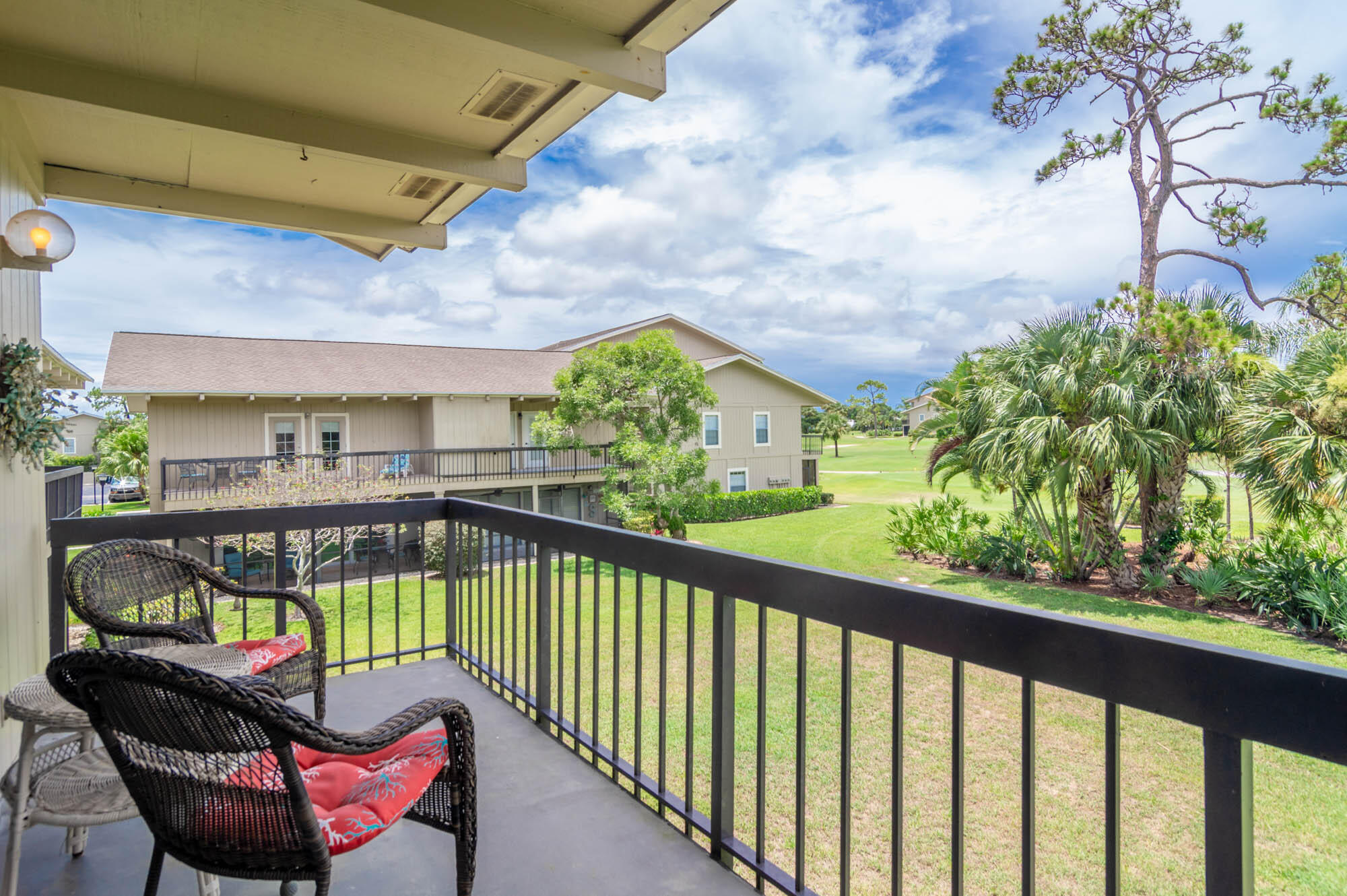 9259 Southeast Riverfront Terrace, Unit L Tequesta, FL 33469 - Photo 15 of 27 _IMG0013