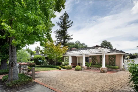 $5,295,000 | 1445 Valparaiso Avenue, Menlo Park, CA 94025