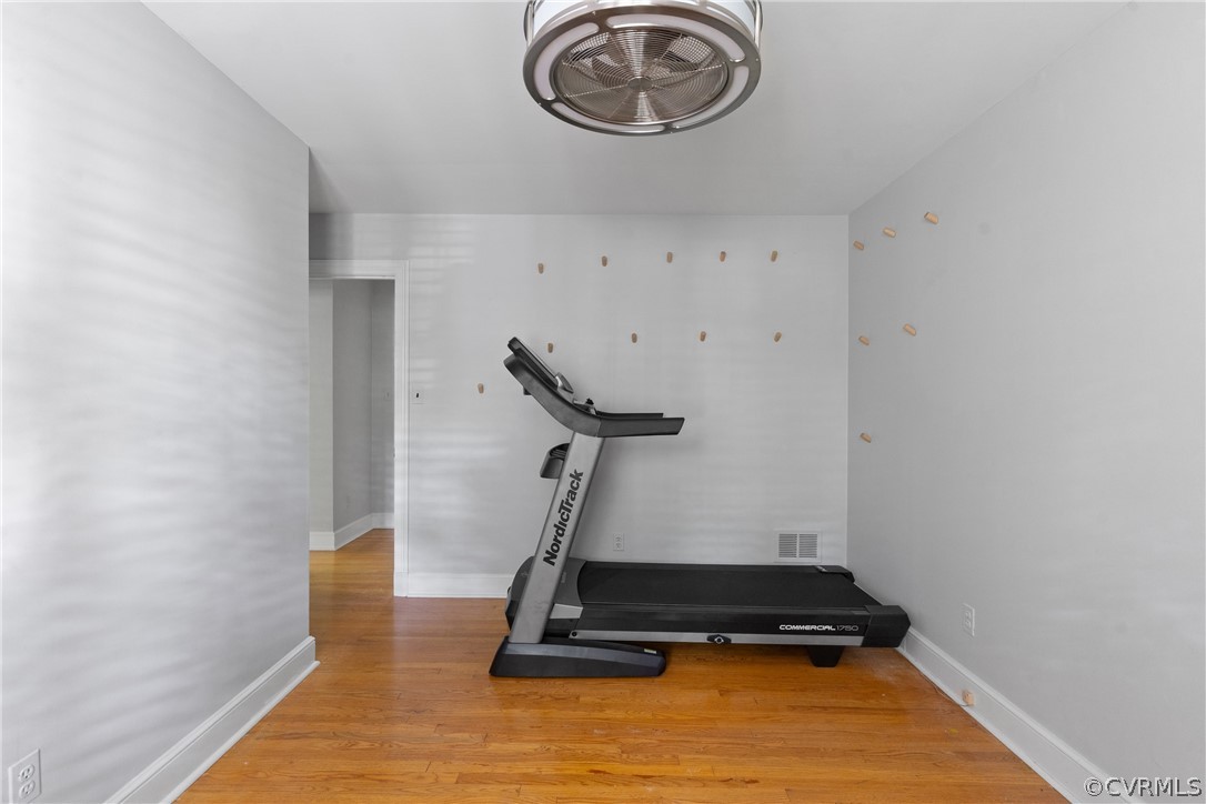 4430 Croatan Road Richmond, VA 23235 - Photo 29 of 44 a view of a room with gym equipment