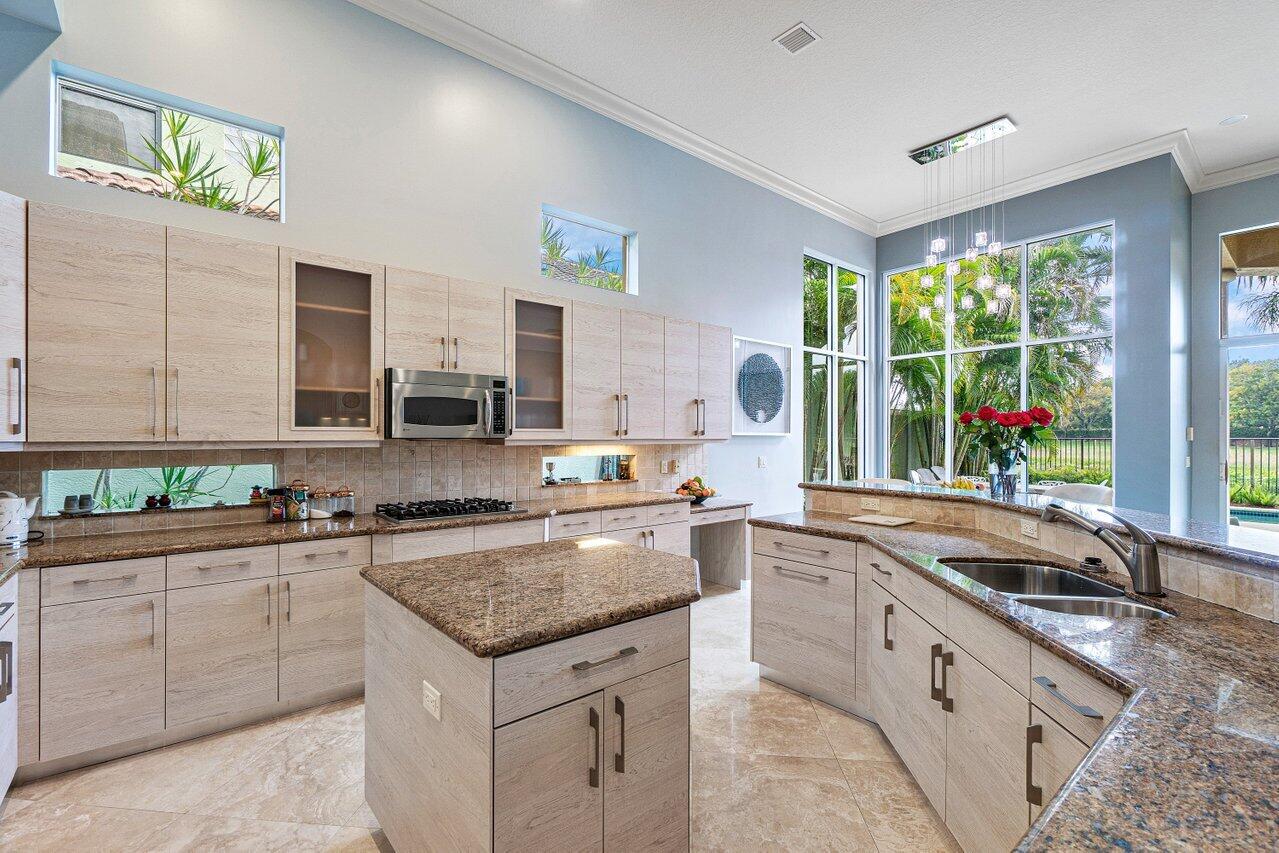 17771 Lake Azure Way Boca Raton, FL 33496 - Photo 13 of 41 013-17771LakeAzureWay-BocaRaton-FL-SMALL