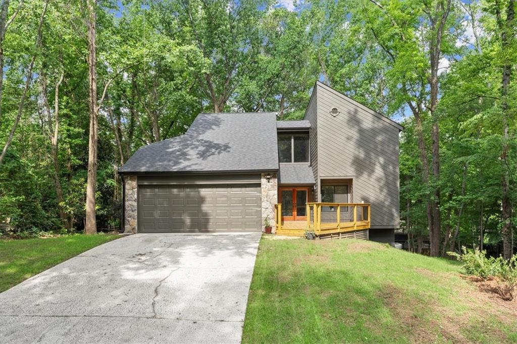 4148 Edinburgh Trl Northeast  