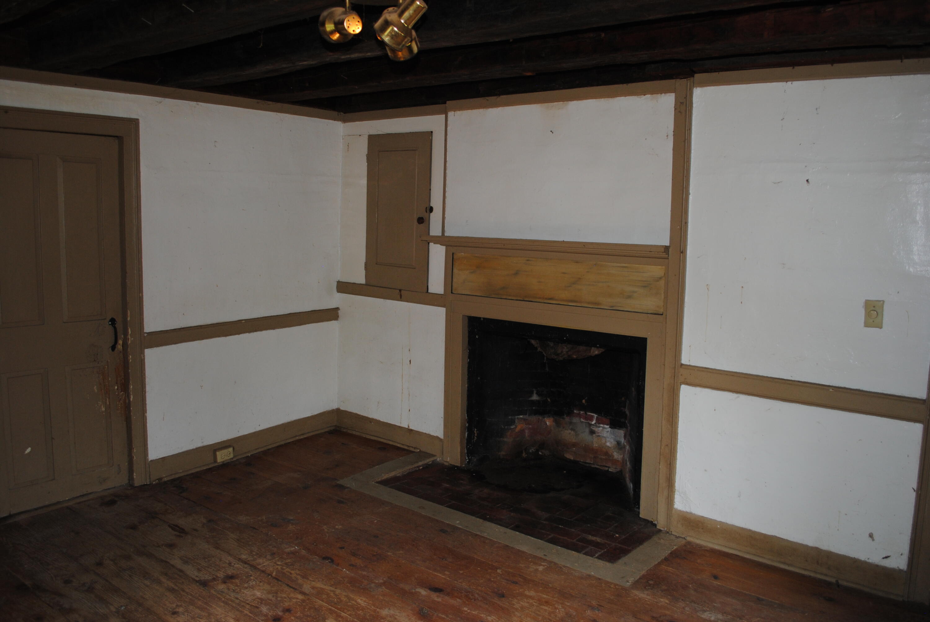 343 Sunset Road Sanford, ME 04083 - Photo 12 of 14 DSC_0012