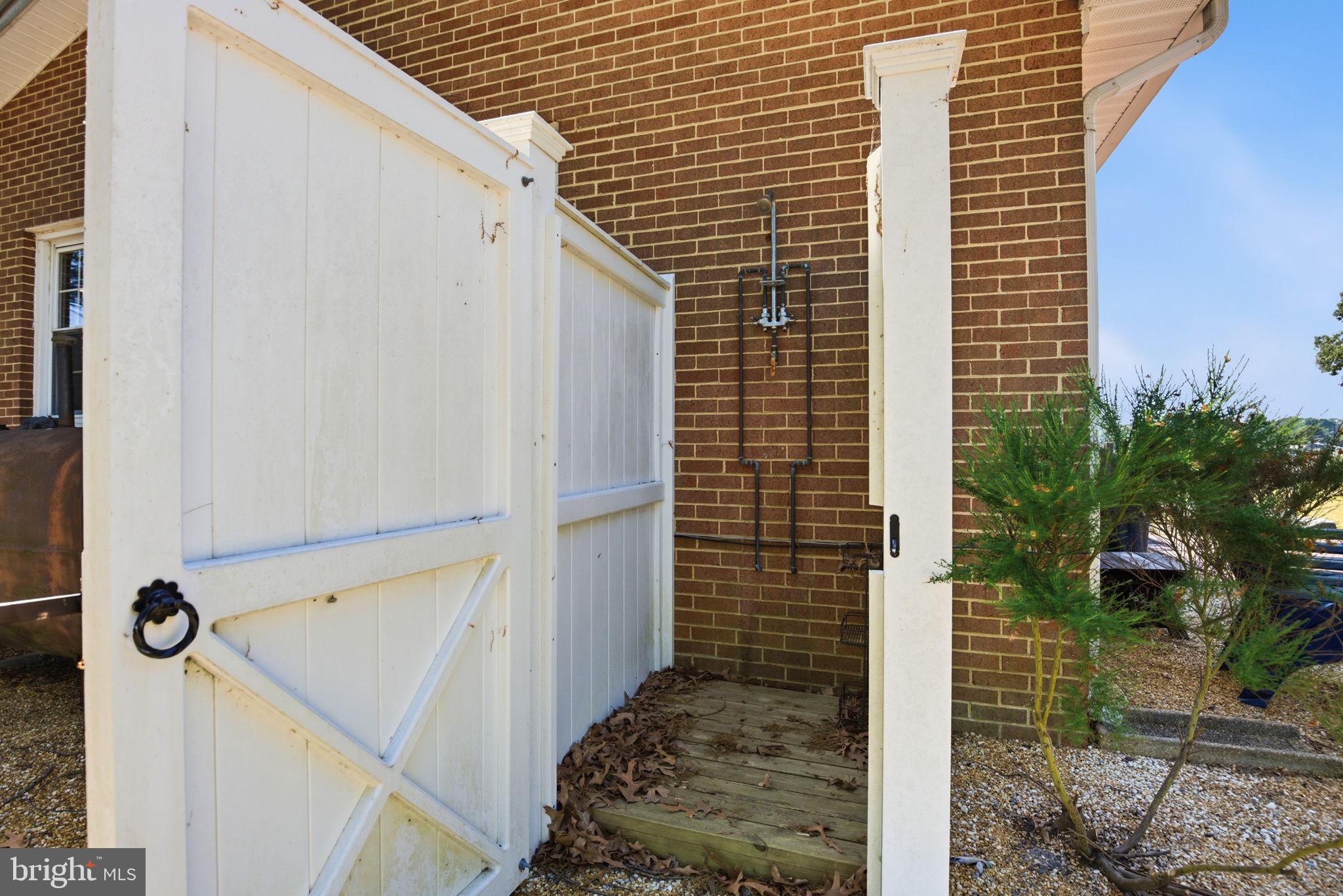 20535 Golden Thompson Road Avenue, MD 20609 - Photo 53 of 108