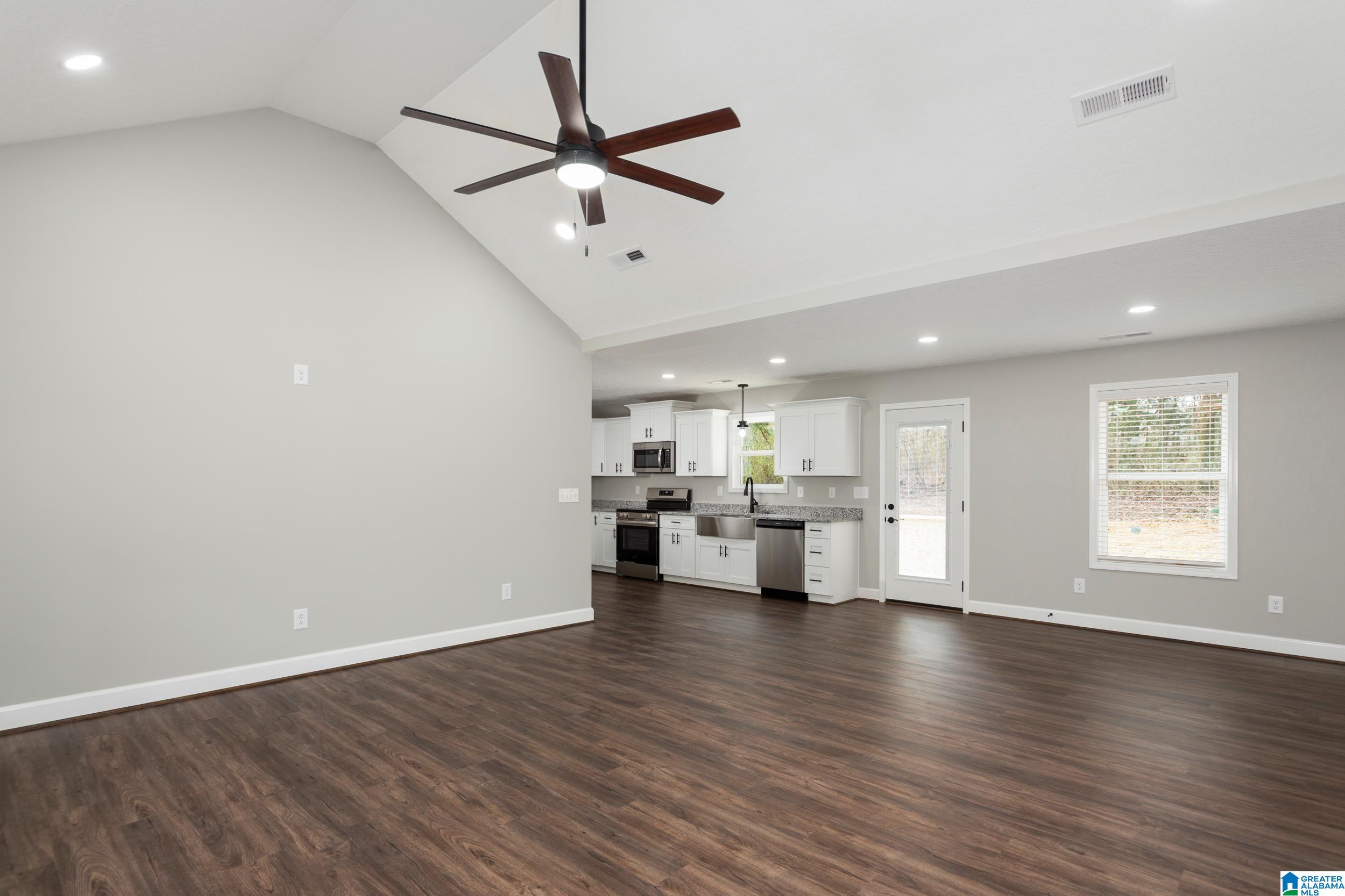 66 Shady Lane Ohatchee, AL 36271 - Photo 10 of 32