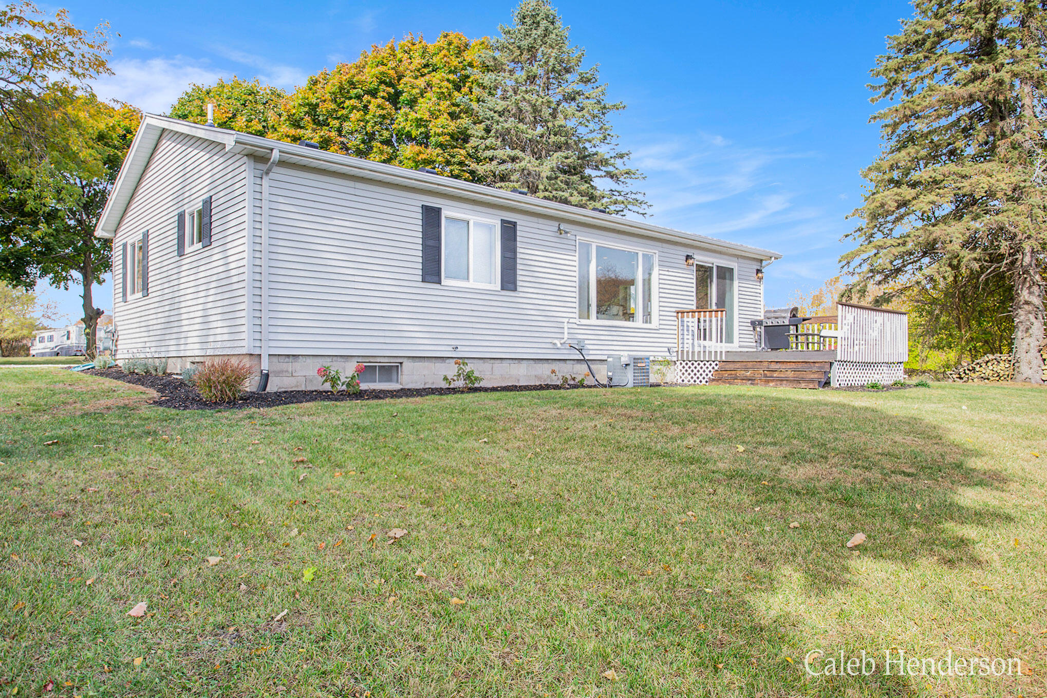 1640 North Kohler Road Trufant, MI 49347 - Photo 27 of 29 8L9A0511