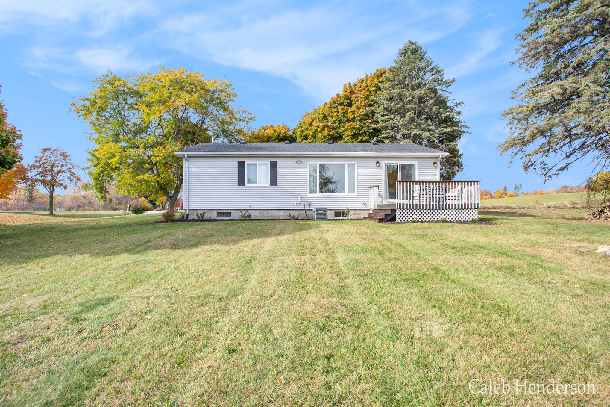 1640 North Kohler Road Trufant, MI 49347 - Photo 28 of 29 8L9A0513