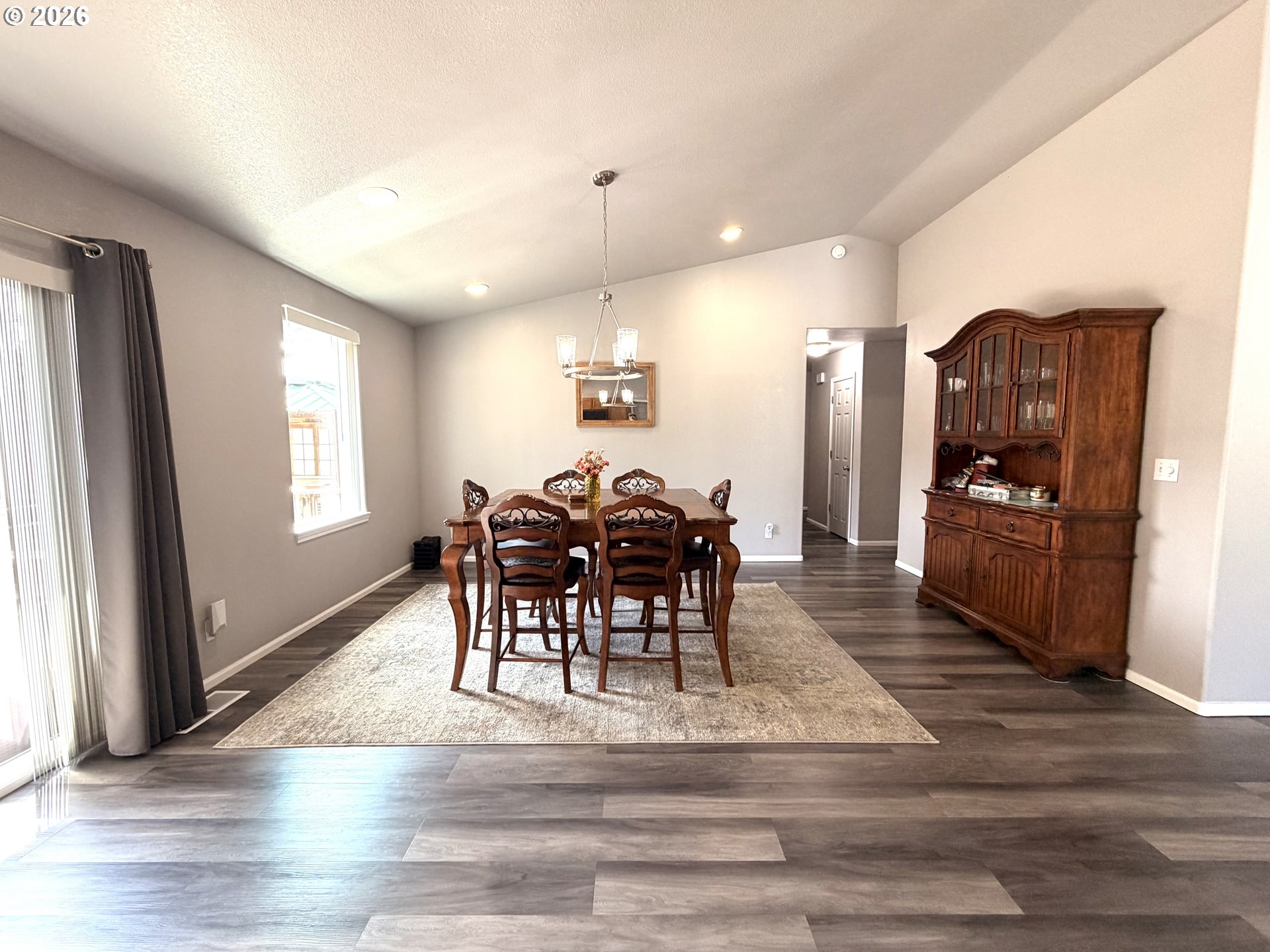 2273 Eagle Loop Sutherlin, OR 97479 - Photo 13 of 39