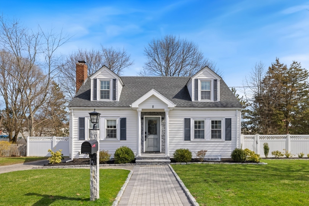 8 Myopia Road Stoneham, MA 02180 - Photo 2 of 39 Gallery Image 2