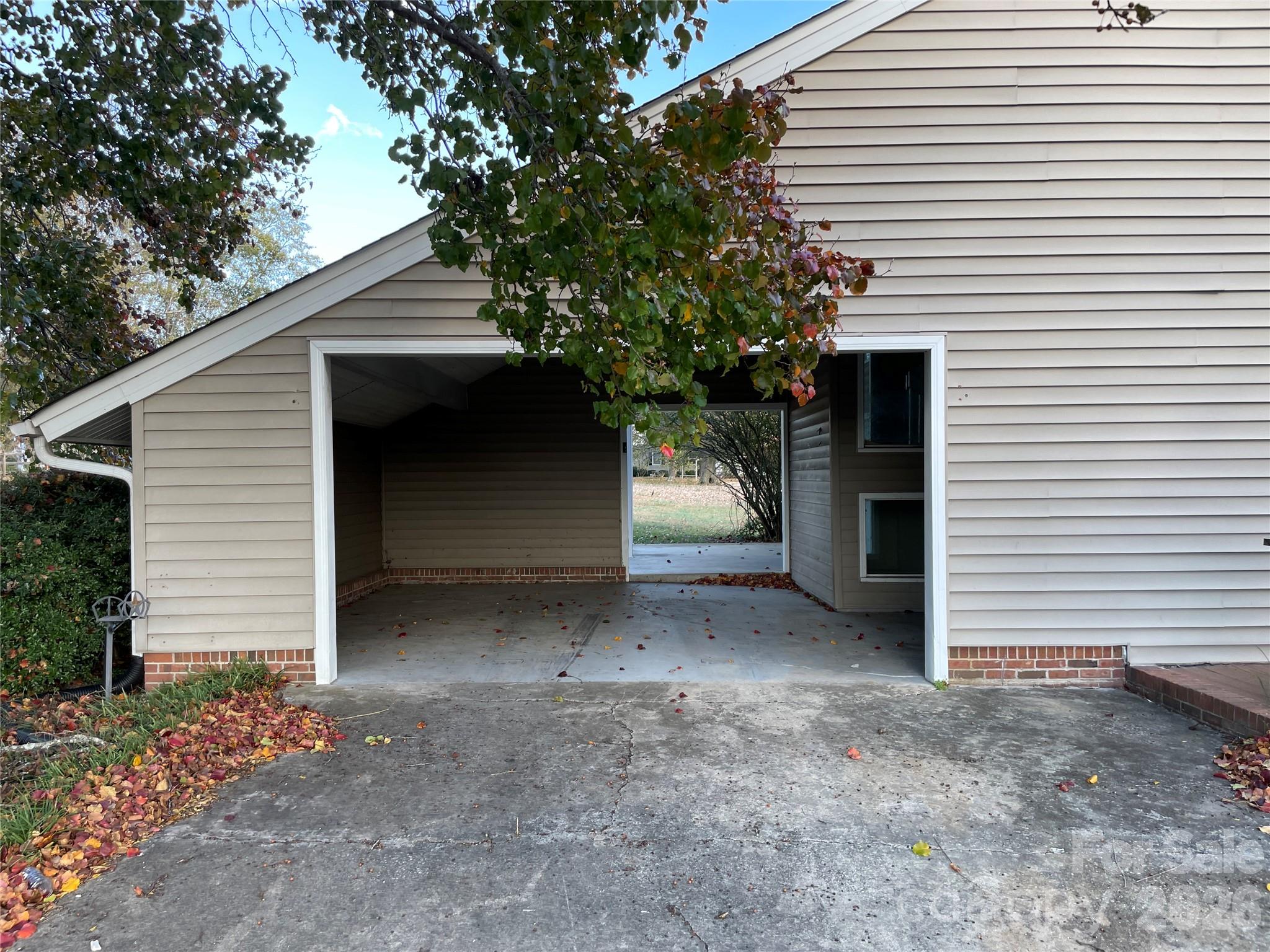 6174 State Rd S-29-591 Kershaw, SC 29067 - Photo 10 of 27