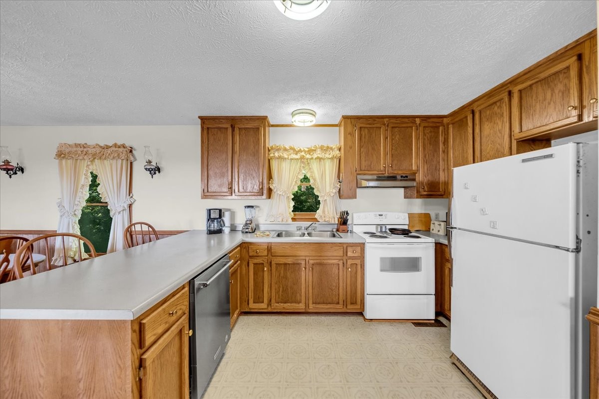 7383 Dale Ridge Road Lancaster, TN 38569 - Photo 25 of 47 Gallery Image 25