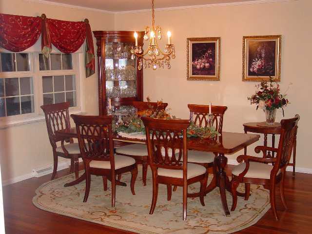 3126 Carisbrook Road Columbus, OH 43221 - Photo 5 of 25