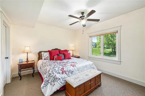 $700,000 | 26793 West 100th Place, Olathe, KS 66061