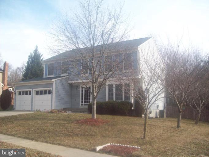 3521 Ladova Way Springdale, MD 20721 - Photo 1 of 13 Exterior #2
