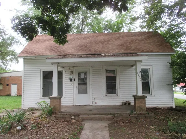 $64,900 | 1700 East 7th Street, Sedalia, MO 65301