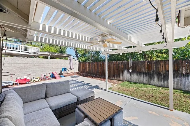 $640,000 | 23316 Canyon Pines Place, Corona, CA 92883